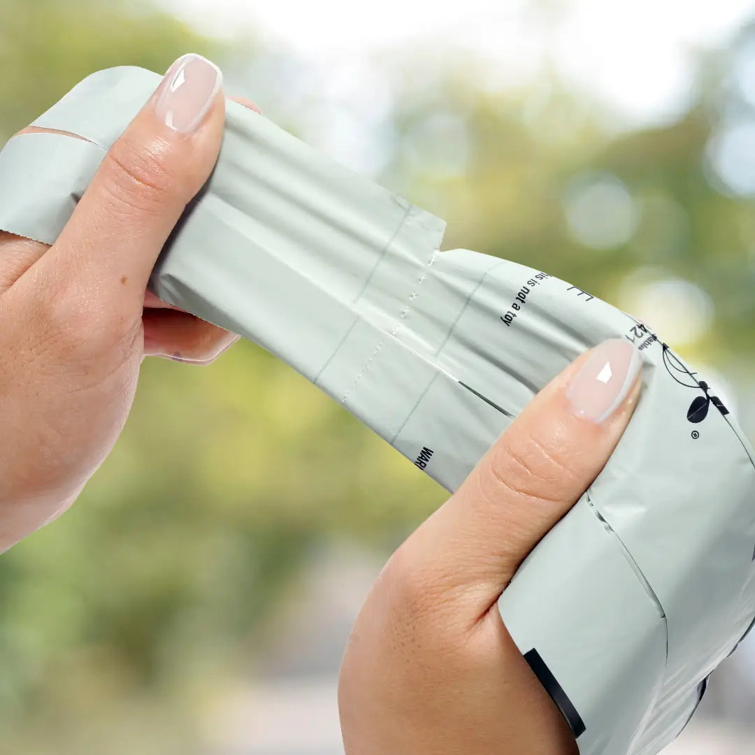 100% Compostable Poop Bags with Handles | 4 Rolls