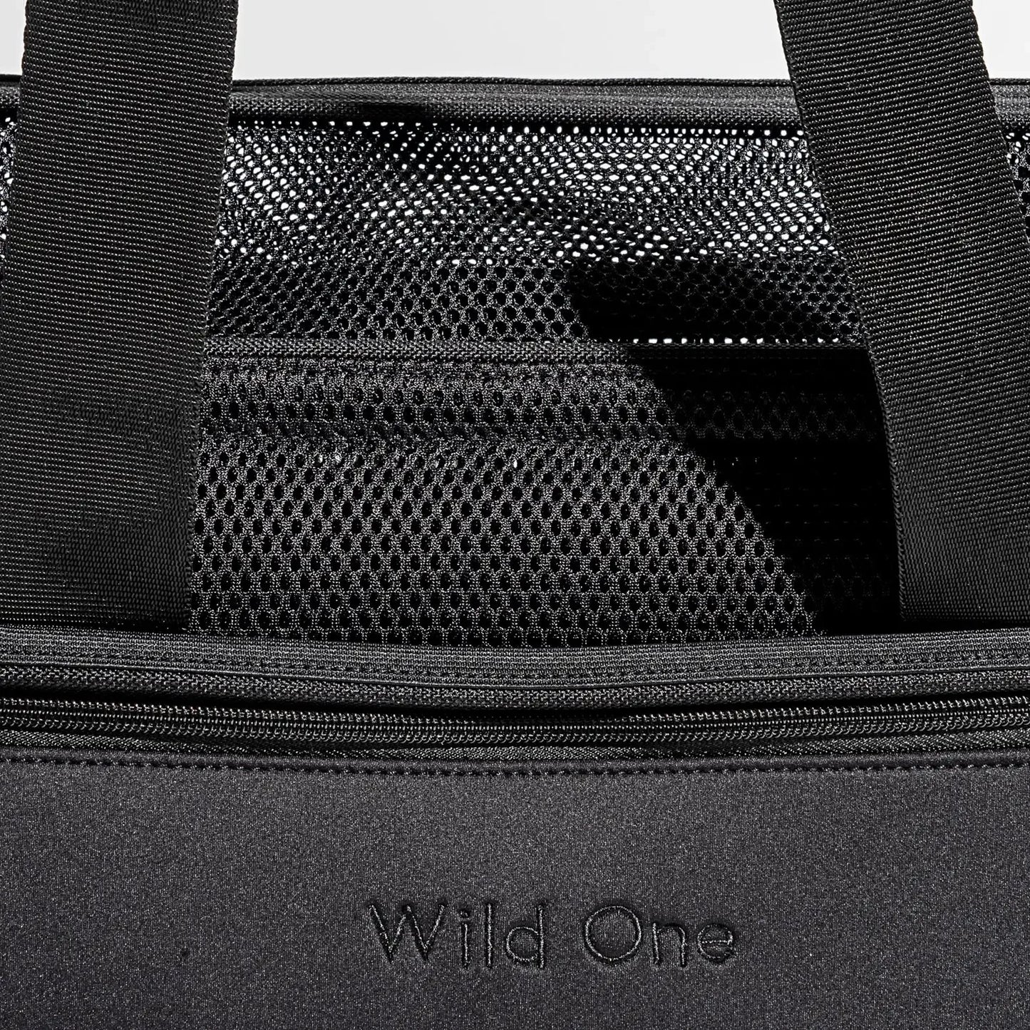 Travel Carrier - Black