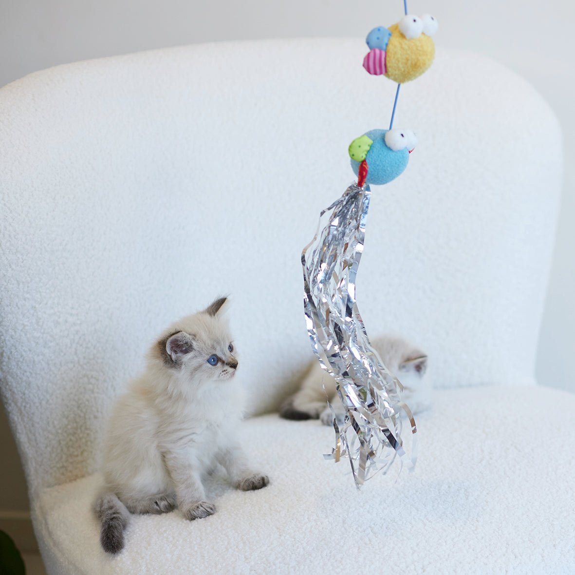 Butterfly High Chase & Play Wand with catnip