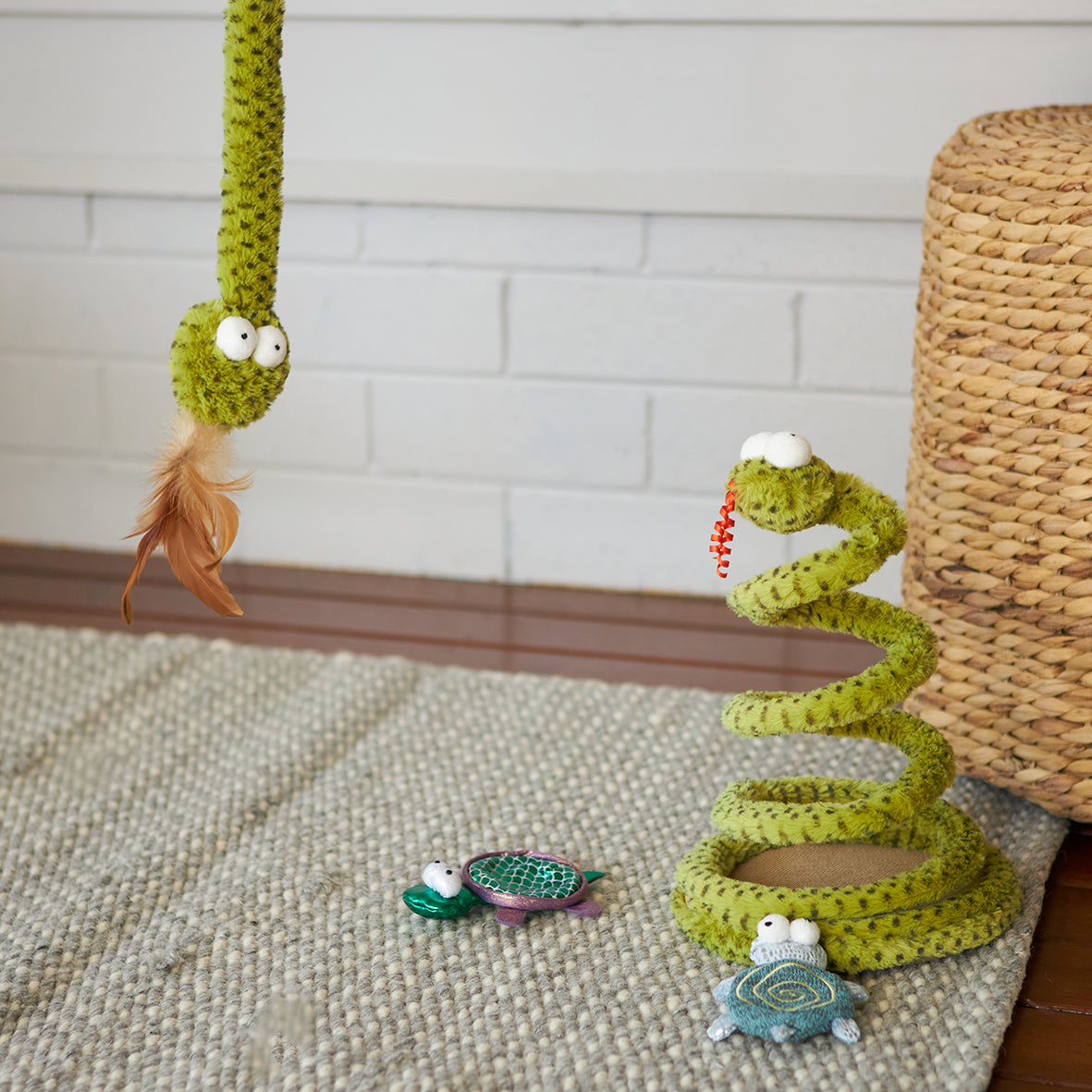 Spotty Snake Play & Chase Wand