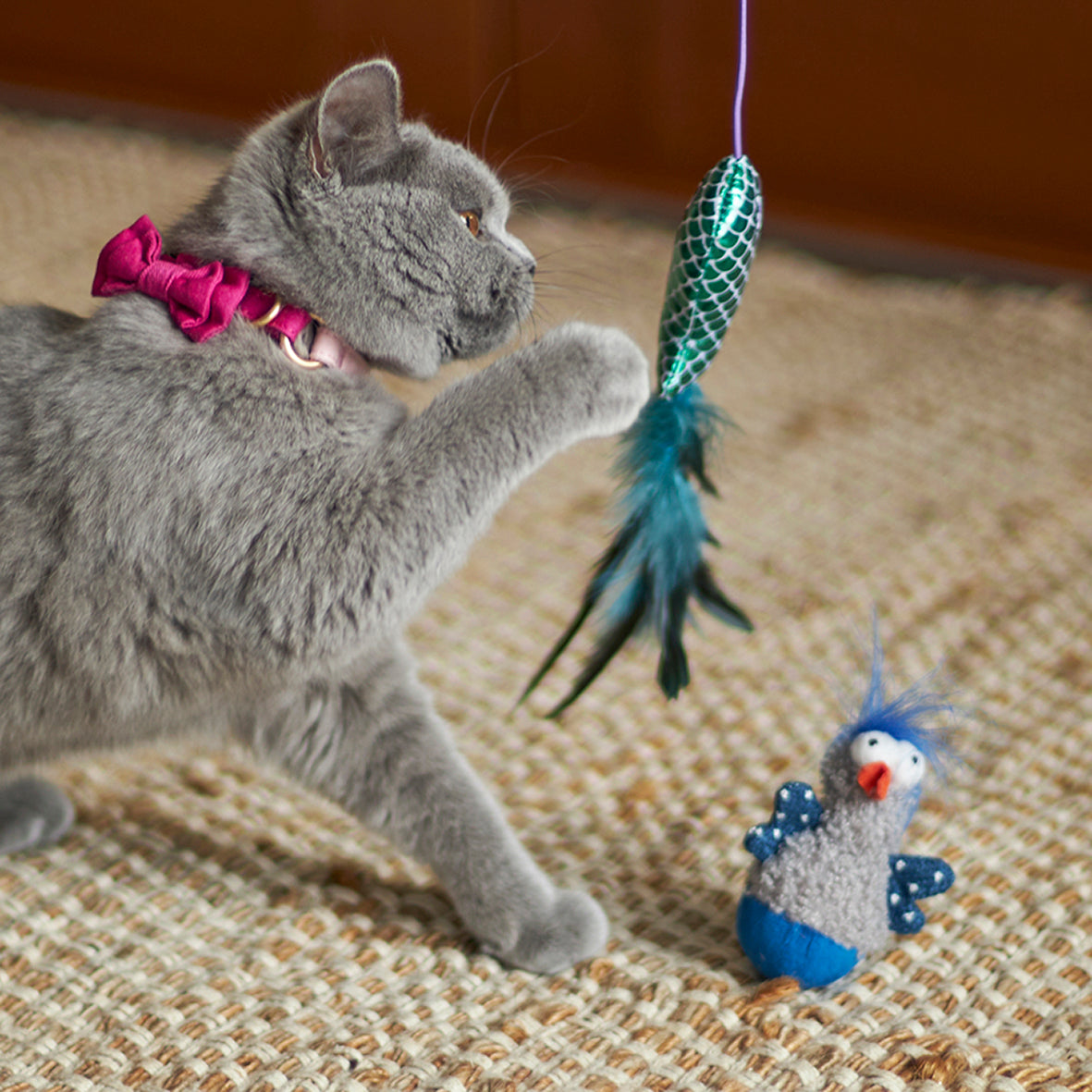 Wobble Duck cat toy