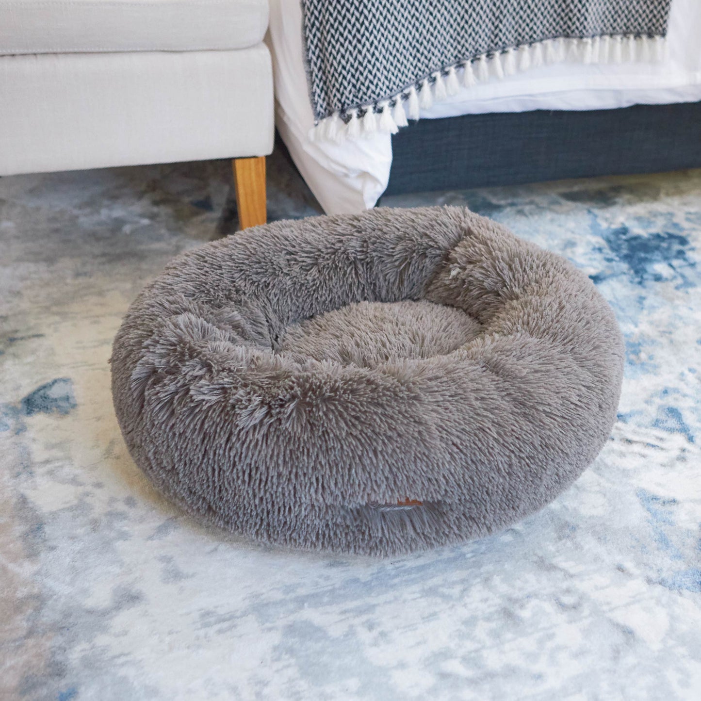 Kitty Peacock Bed - Mud